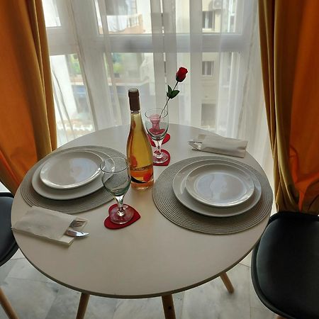 Atico Acogedor, Centrico Y A 2 Min De La Playa. Apartment Fuengirola Exterior photo